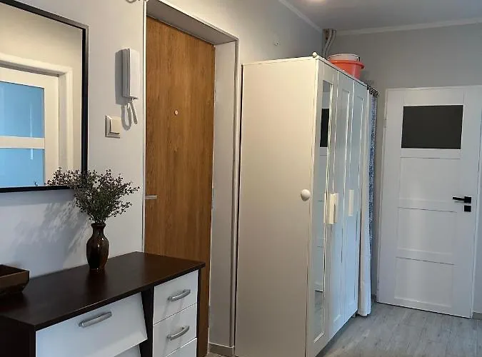 Tradycyjne Mieszkanie Przy Parku Norweskim *