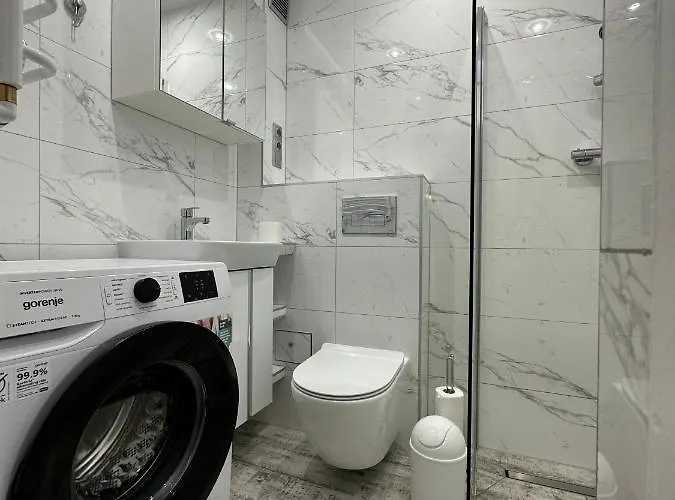 Tradycyjne Mieszkanie Przy Parku Norweskim Apartment